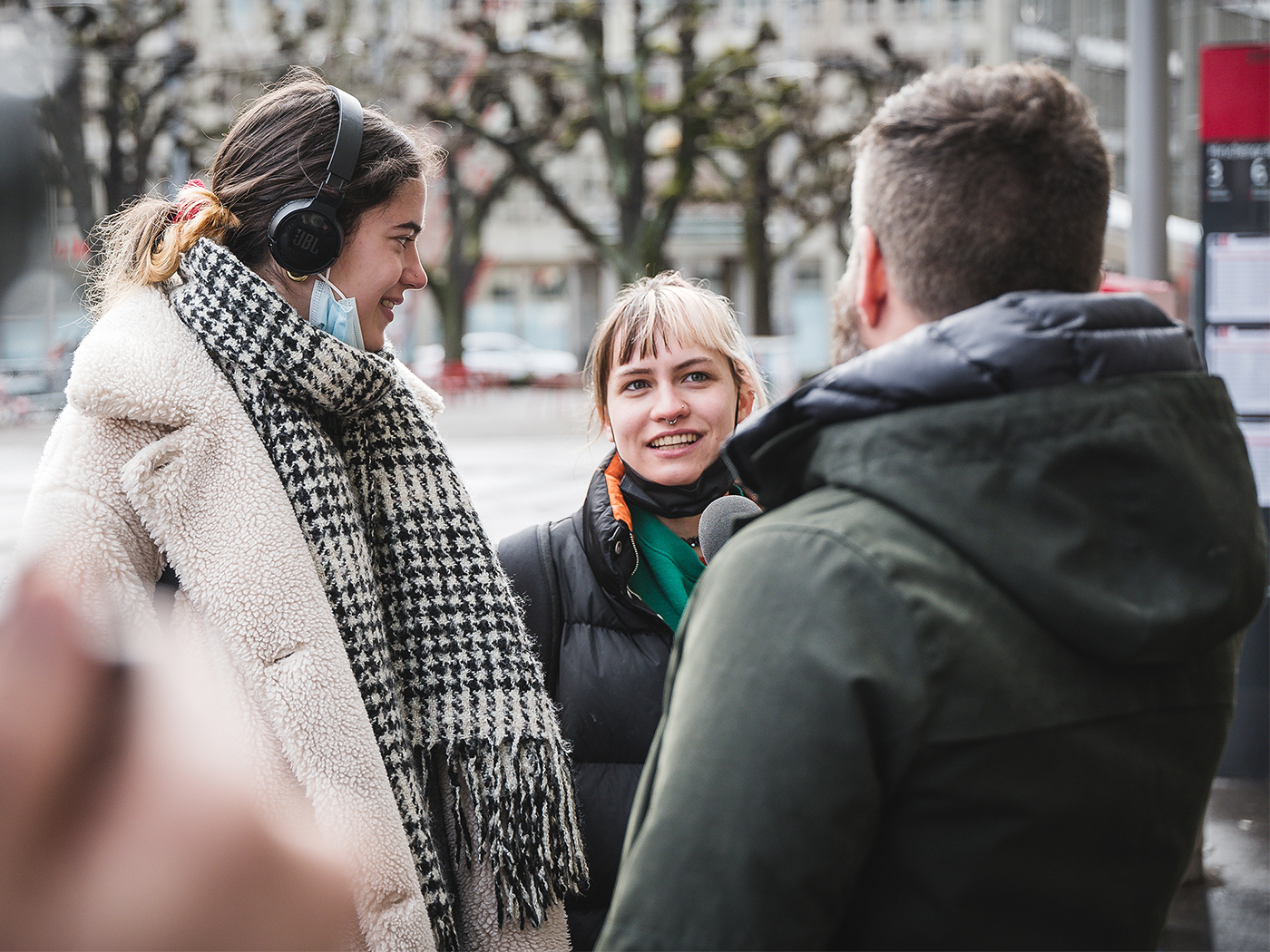 Sondaggio per strada da Berna a Friburgo